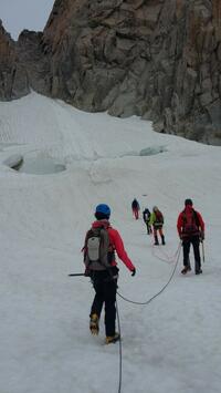 Attaque du couloir au pied de l'Aiguille Attaque du couloir au pied de l'Aiguille